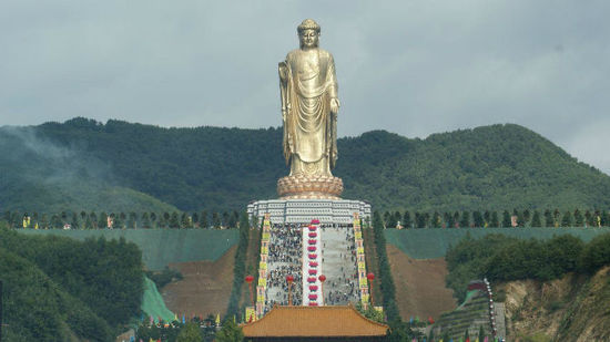 顶礼膜拜！世界五大巨型雕像 两个在中国